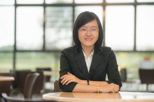 UOW Business Students win Pearsons Achievement Awards