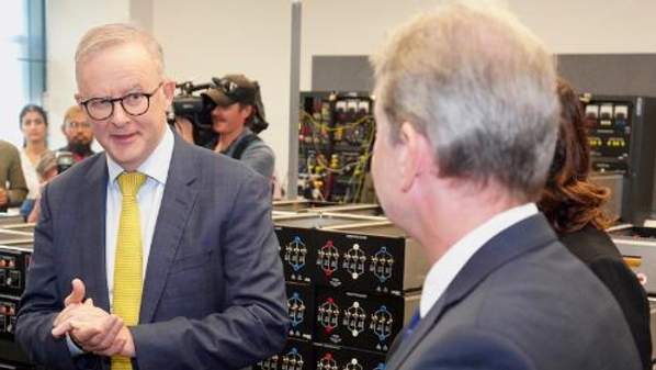 Prime Minister Anthony Albanese during a visit to UOW In 2023.