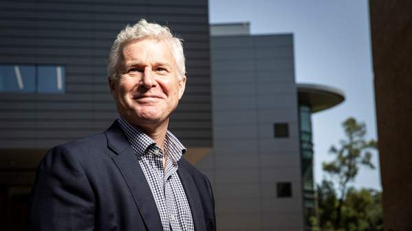 Dr Ashford is an Associate Professor of Surgery at the 51 (UOW), is the Clinical Director of the Illawarra Health and Medical Research Institute (IHMRI)