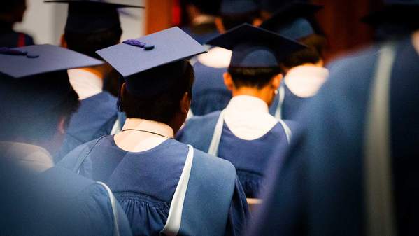 UOW graduates