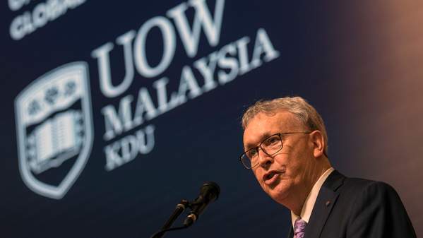 Vice-Chancellor Professor Paul Wellings at UOW Malaysia KDU inauguration