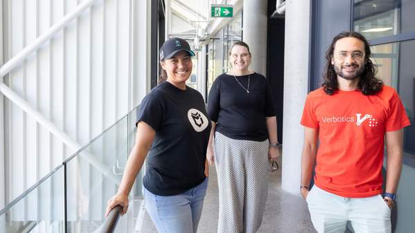 Sheridan Gho (Cenofex Innovations), Tamantha Stutchbury (iAccelerate), Nathan Larkin (Verbotics) standing in the corridor in the iAccelerate building. Photo: Mark Newsham