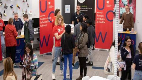 High school students at the UOW Liverpool Open Day event in 2022