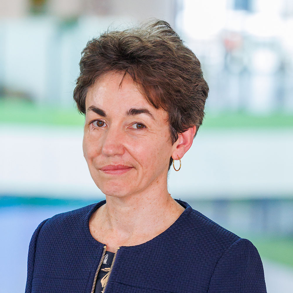 Dr Sue-Ann Davidson