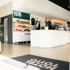 Image of a hotel foyer