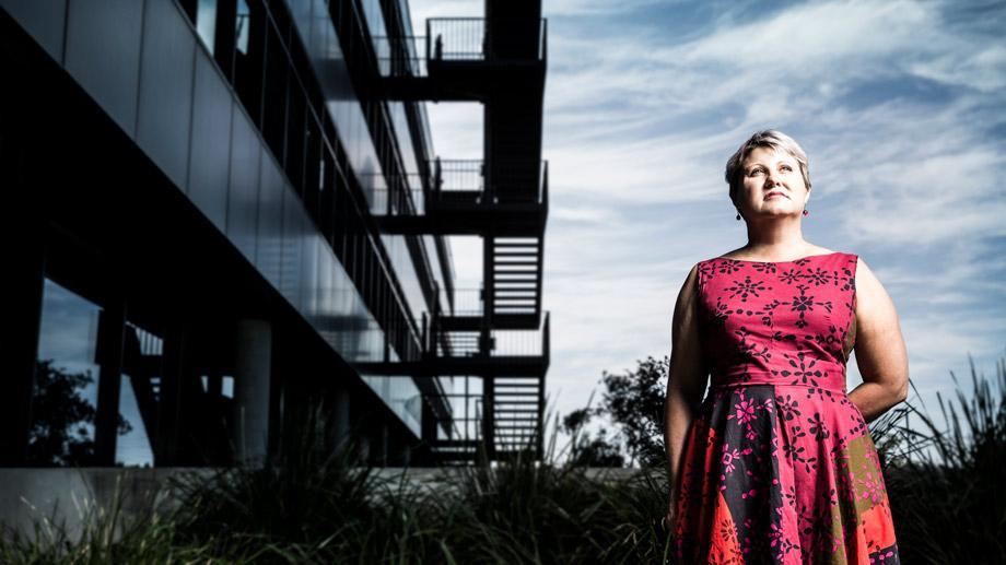 A profile photo of UOW Associate Professor Kate Senior