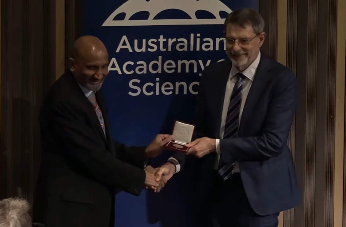 Noel Cressie gives the Australian Academy of Science 2025 Hannan Medal Lecture