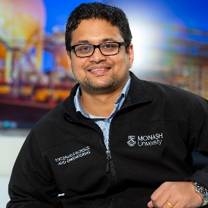 Sebastian Thomas bio