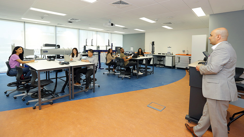 Ƶapp of Ƶapp in Dubai_laboratory