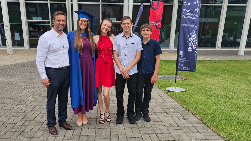 Donna Tonkin of ýapp Shoalhaven at Graduation with her family