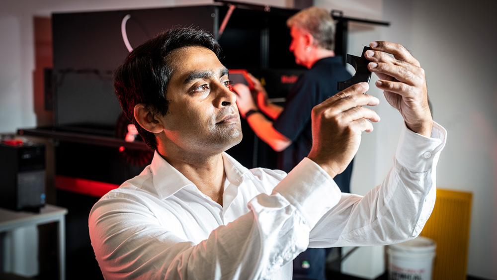 Dr Aziz Ahmed
