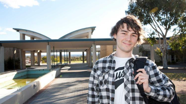 Shoalhaven Student Experience Assistant