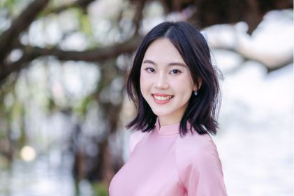 Student rep Dieu Linh Pham