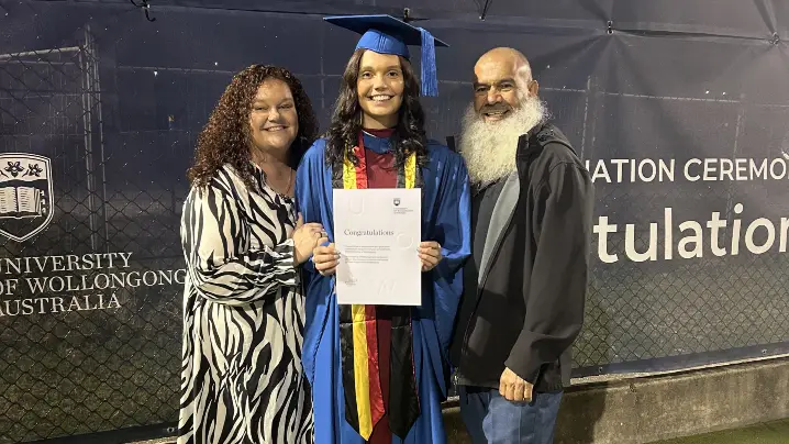 Alanah McLeod Graduation photo