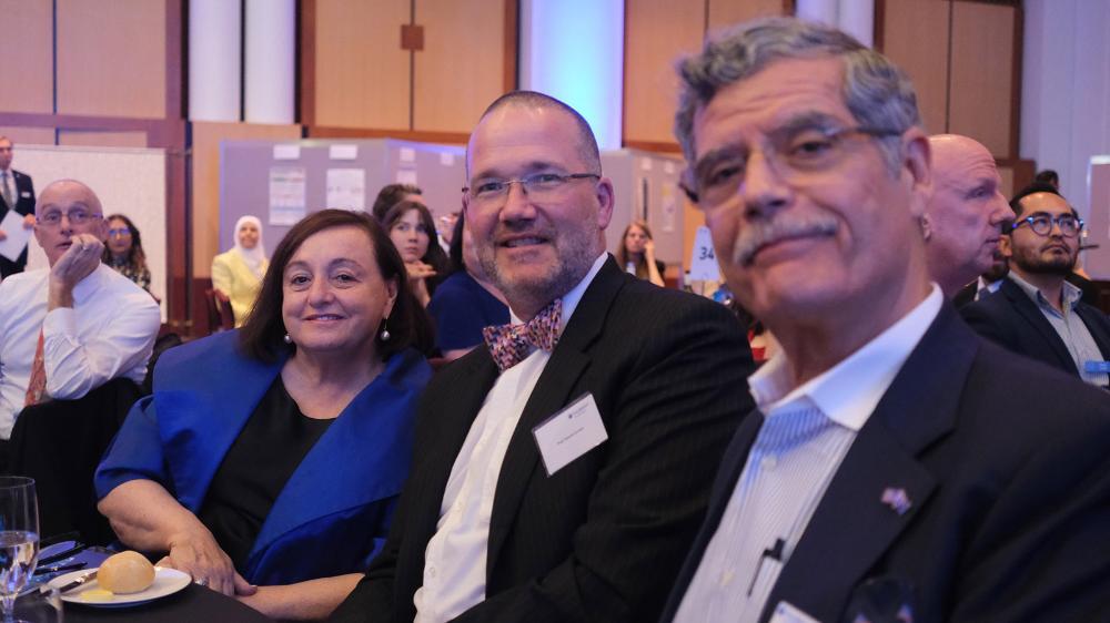 UOW Vice-Chancellor Professor Patricia Davidson, Deputy Vice-Chancellor (Research and Sustainable Futures) Professor David Currow and Fulbright Scholar Professor Robert Webb.