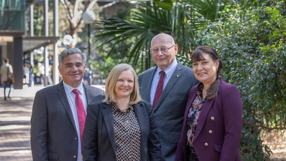 Pharmaceutical company executives and UOW Chemistry researchers