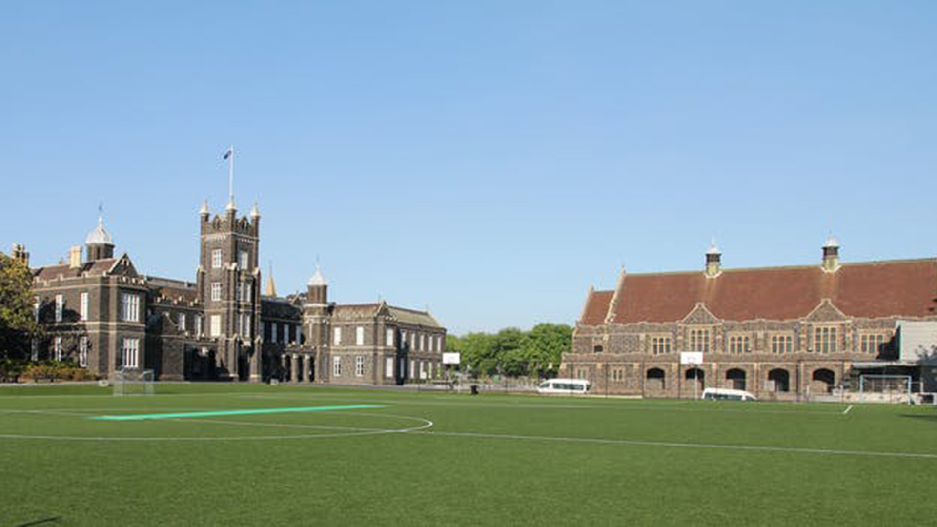 Picture of the grounds of a wealthy private school. Picture: Wikimedia Commons