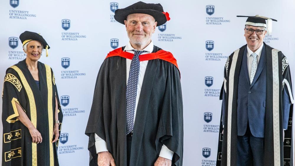 UOW Chancellor Elizabeth Magassy, Emeritus Professor Ross Bradstock, and Vice-Chancellor Professor Paul Wellings. Photo: Paul Jones