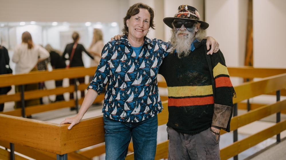 Dr Jen Saunders and the artist Myangah Pirate stand next to each other