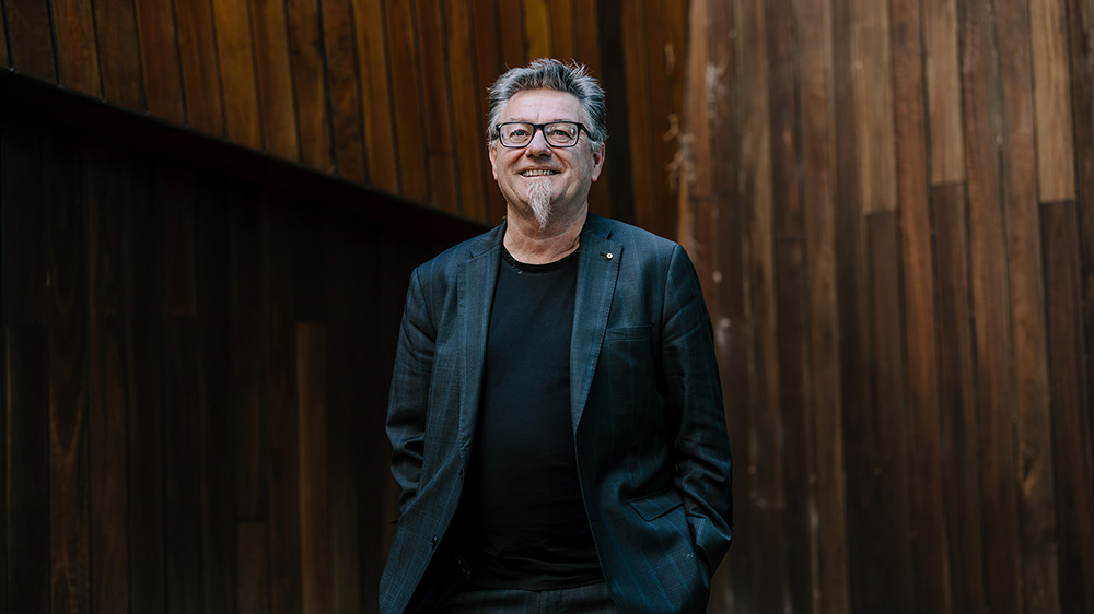 The three-day Advanced Materials Symposium brings together internationally renowned scientists, clinicians and industry experts under the leadership of Distinguished Professor Gordon Wallace, Director of UOW