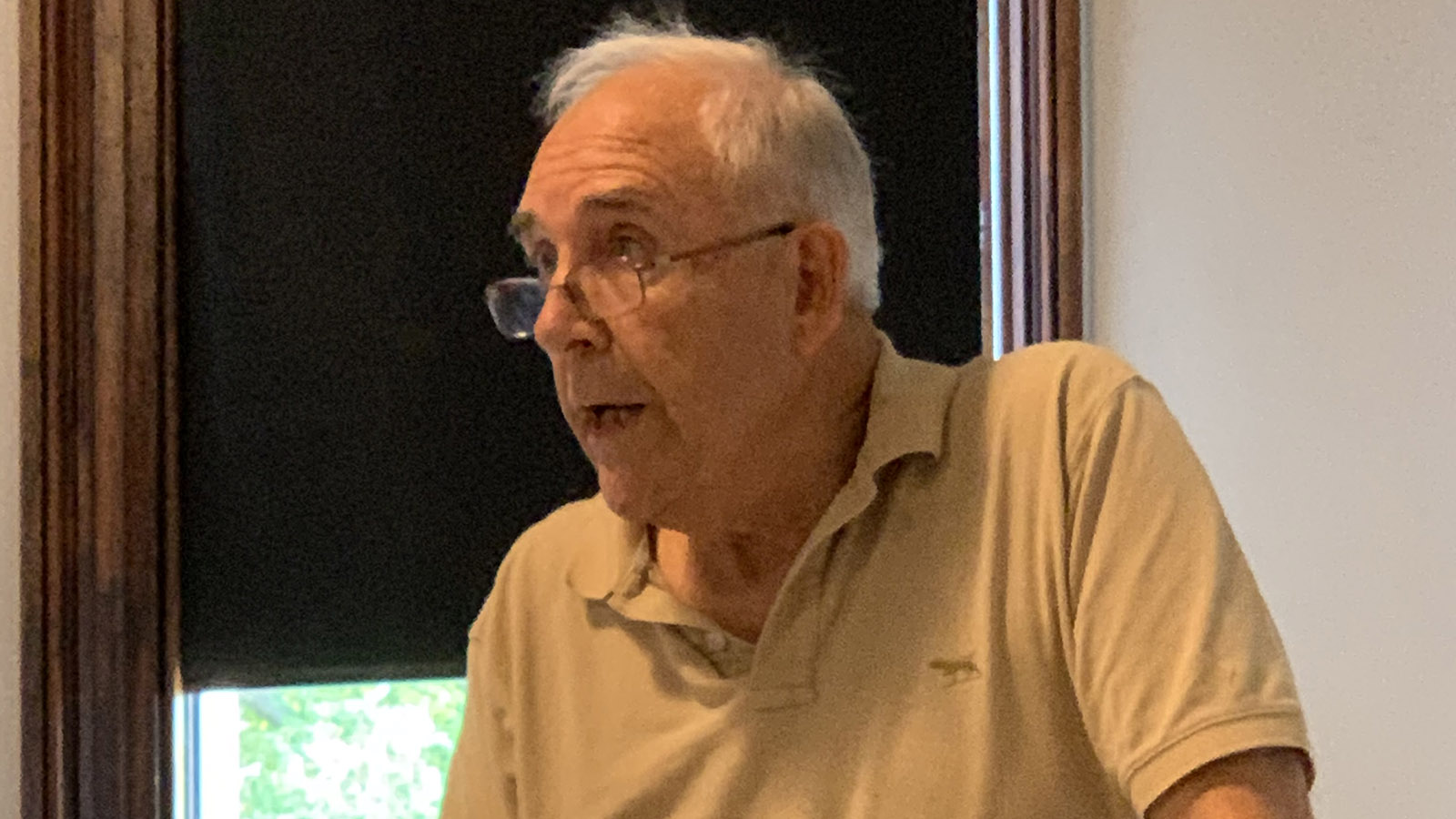 Professor Terry Irving delivering a lecture.
