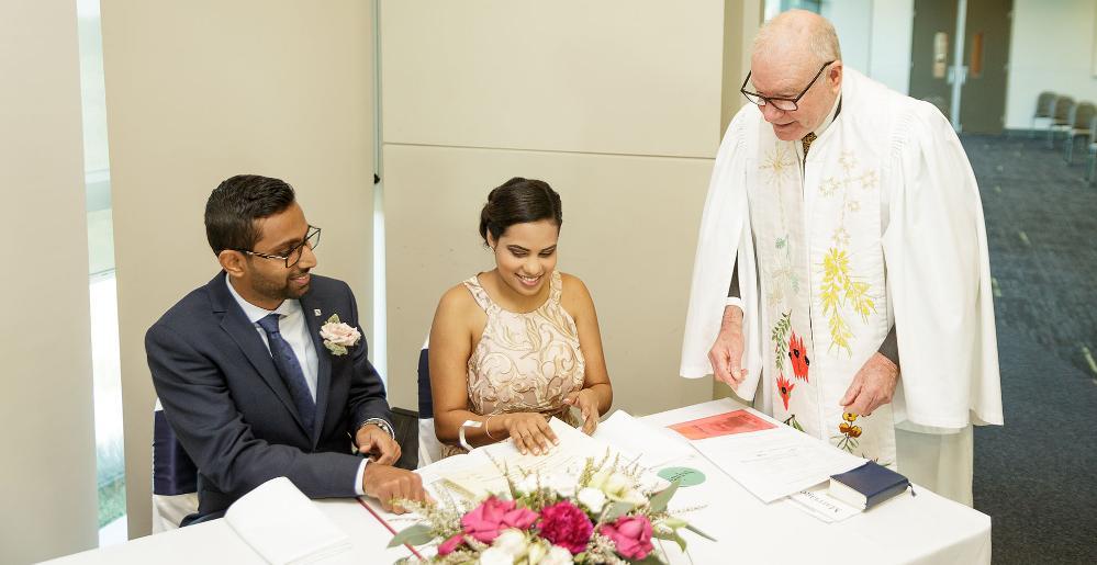 Maheshika Nanayakkara and Asiri Nawarathna at Innovation Campus. Photo: Shebin Shajan and Joe Wilfred