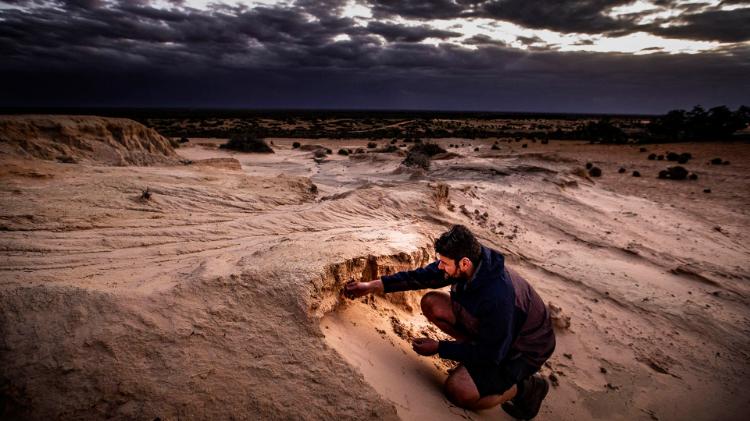 Dr Nathan Jankowski, Centre for Australian Biodiversity and Heritage, in the Willandra Lakes Region in western NSW