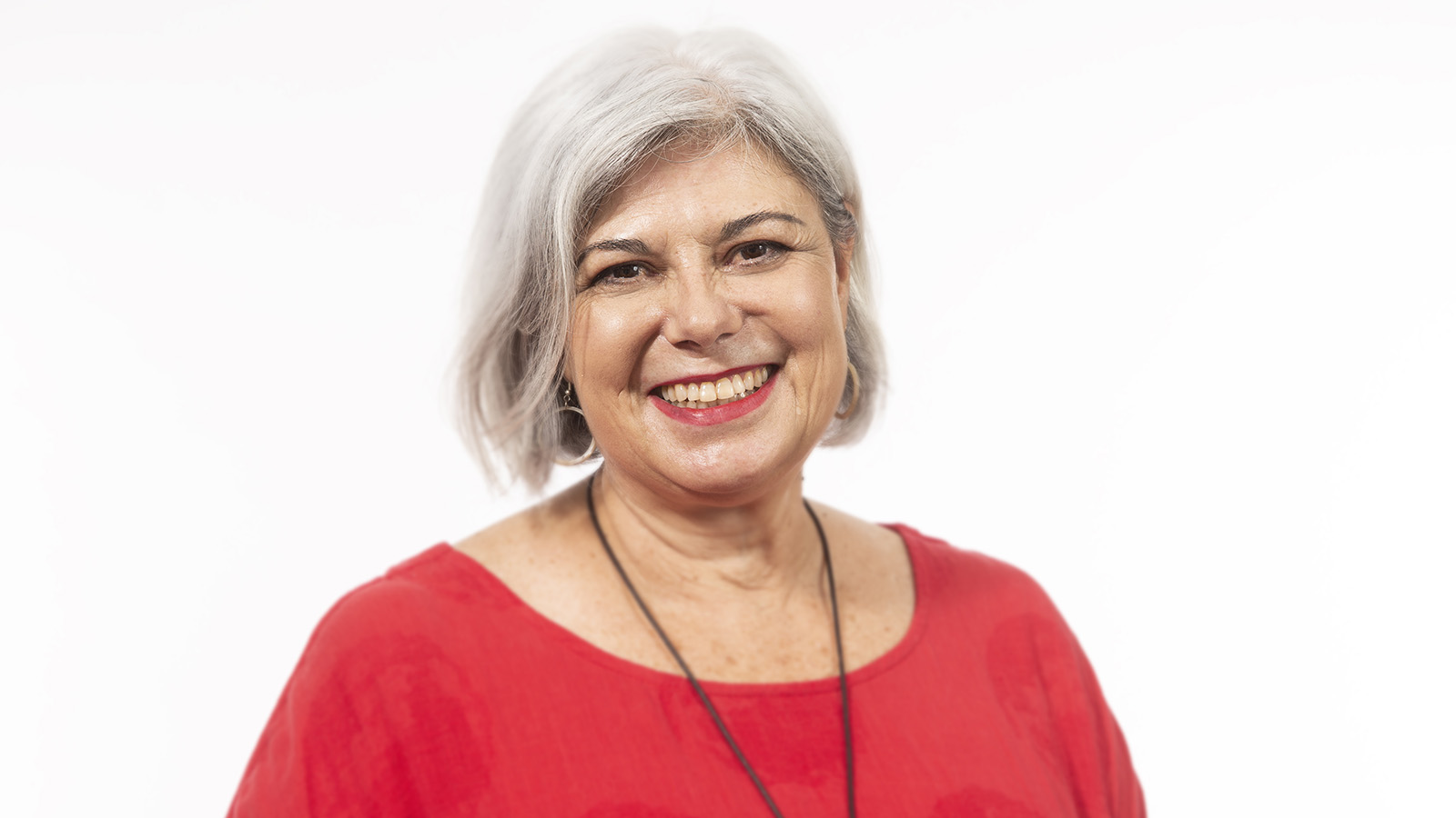 Prominent Illawarra business and community leader Ms Nieves Murray has been elected as Deputy Chancellor by the Ƶapp of Ƶapp Council