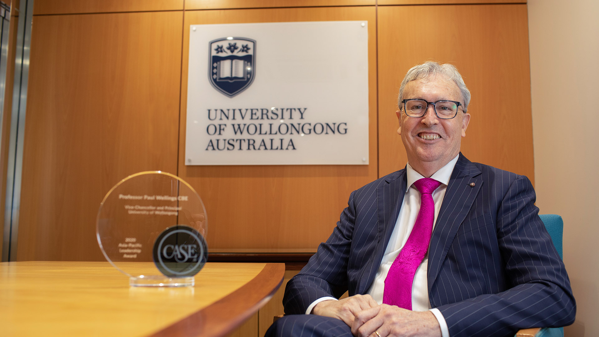 ý of ý Vice-Chancellor Professor Paul Wellings CBE, recipient of the prestigious 2020 CASE Asia-Pacific Leadership Award.