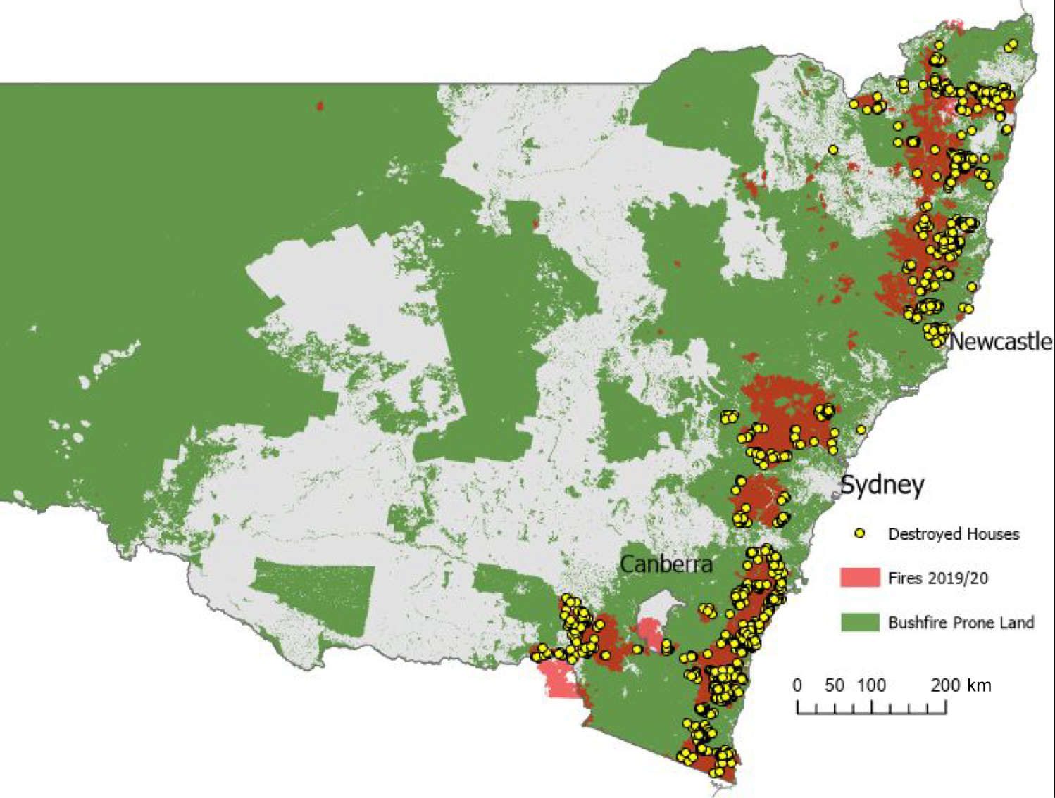 Map of New South Wales showing Bush Fire Prone Land (BFPL) with the footprint of the 2019–20 bushfires overlaid. The locations of the 2475 destroyed houses is indicated. Photo: Supplied