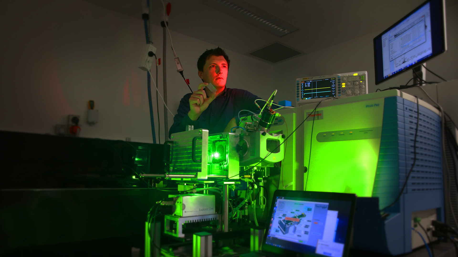 Dr Shane Ellis, School of Chemistry and Molecular Bioscience