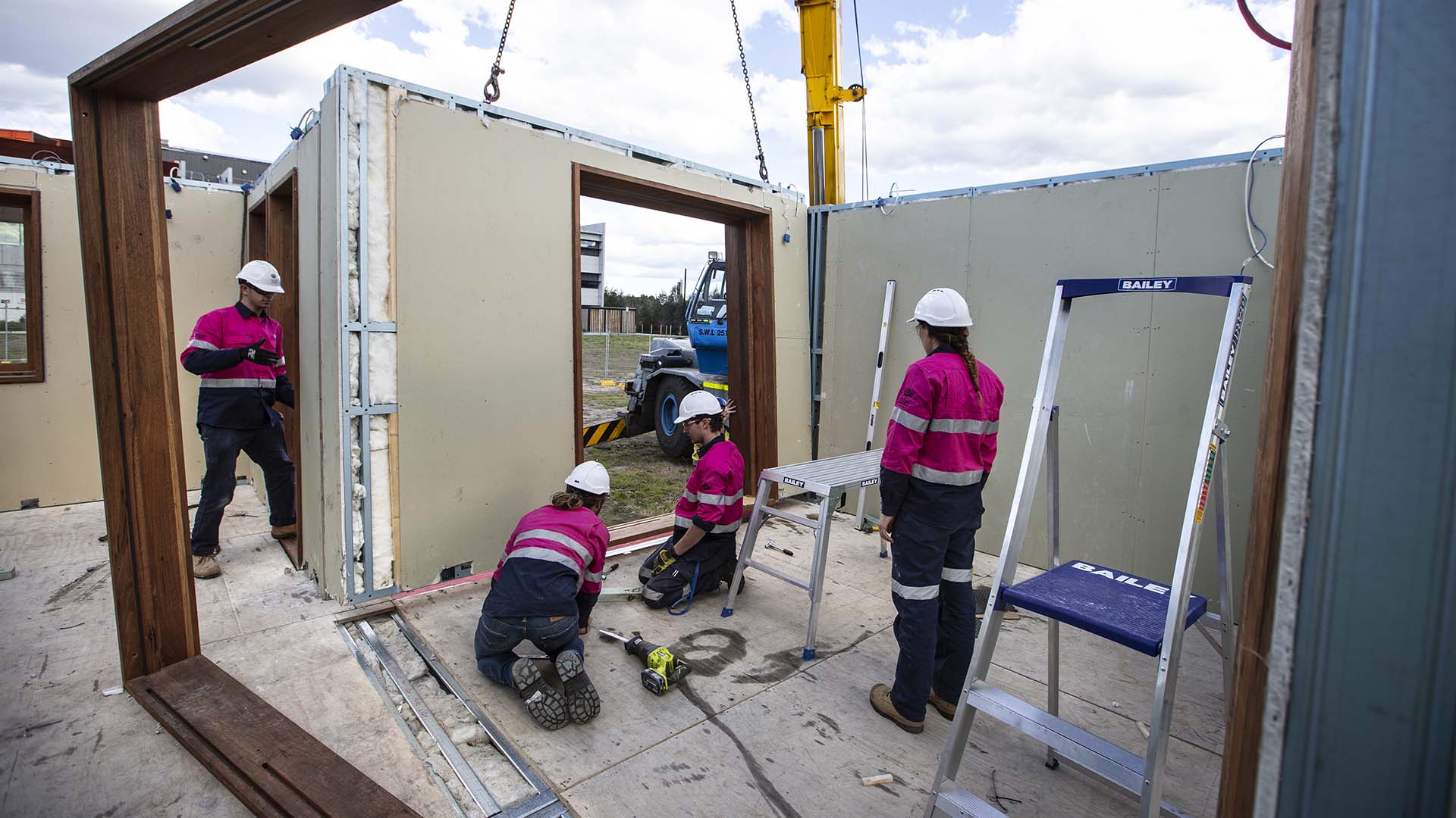 UOW students working on the Sustainable Homes Challenge