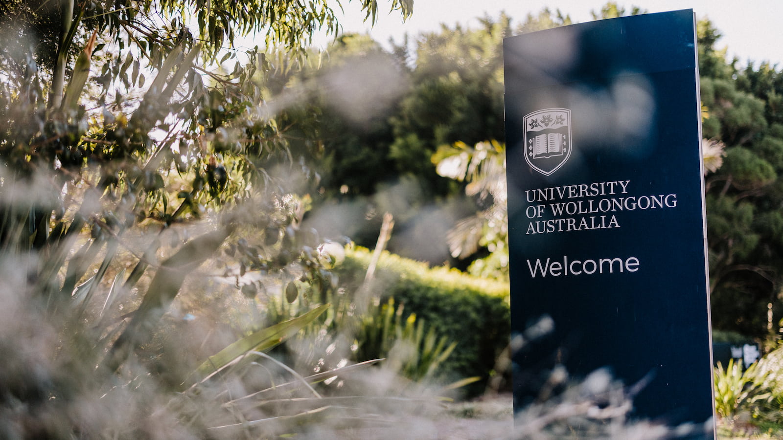 The Welcome sign to the University of Wollongong