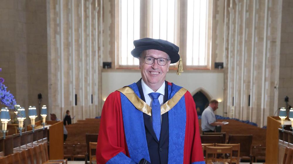 Professor Paul Wellings receive honorary doctorate from University of Surrey