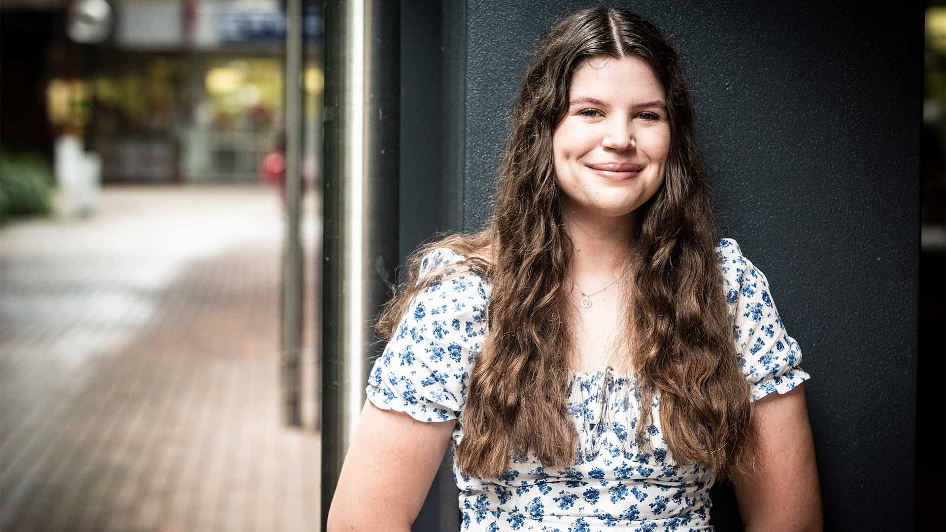 Student at UOW Library