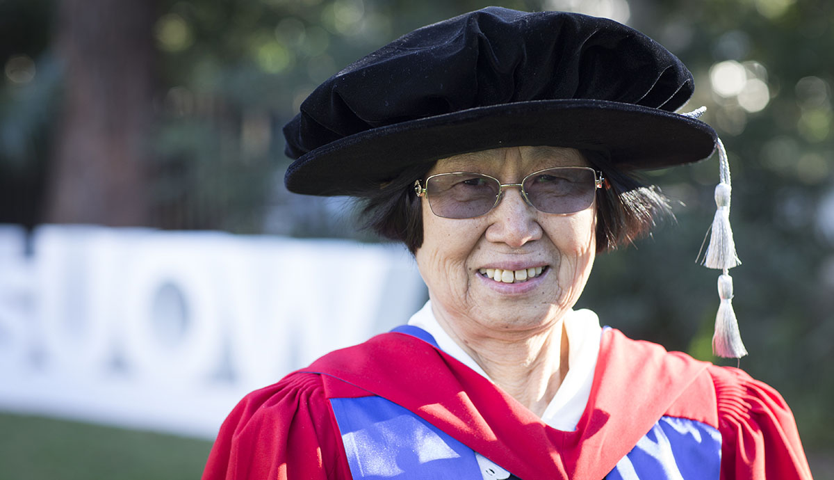 Distinguished Professor Hua Kun Liu